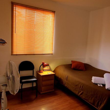 La Casa De Karla Hostel Lima Bagian luar foto